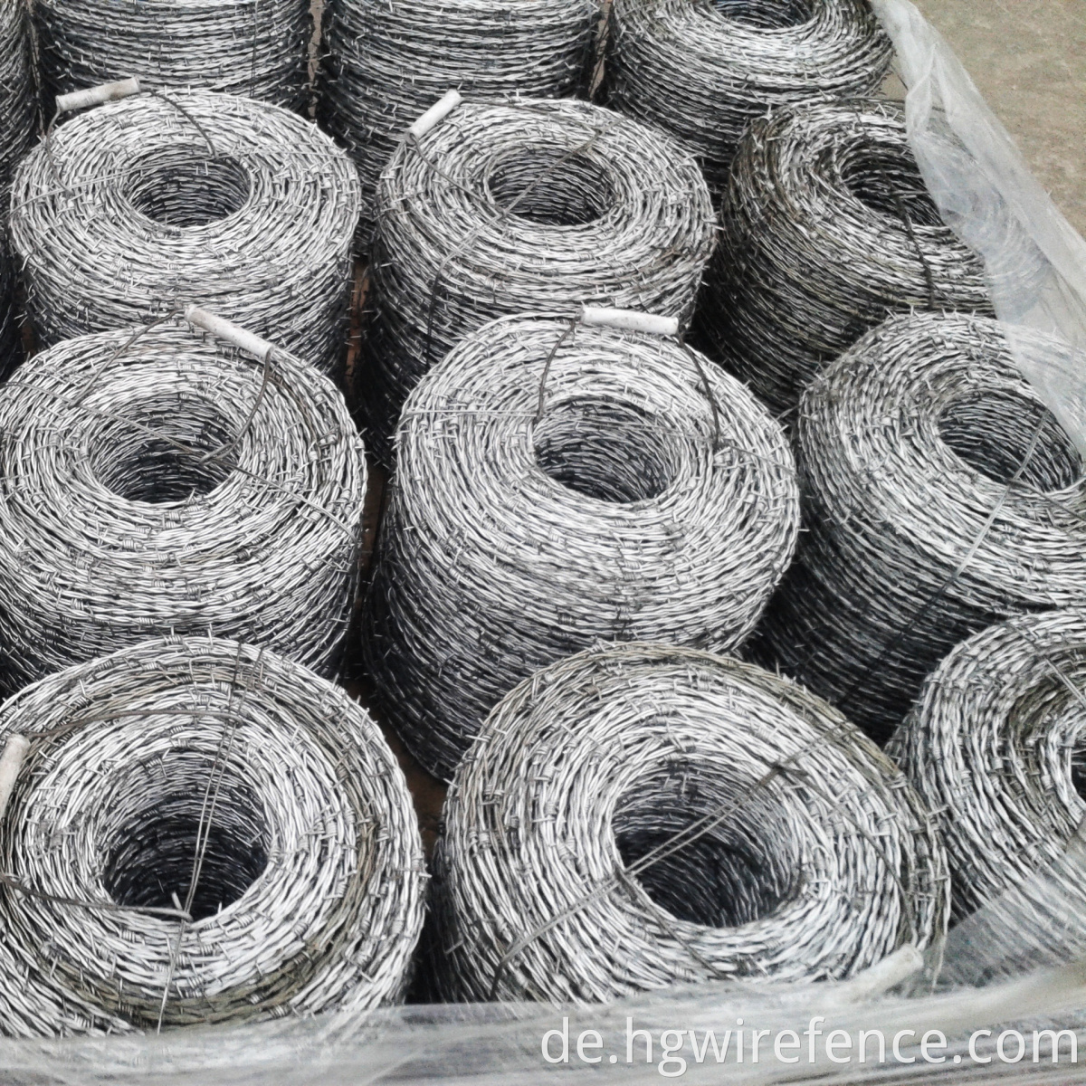 Hot Dipped Galvanized Barbed Wire In Low Price For Sale3